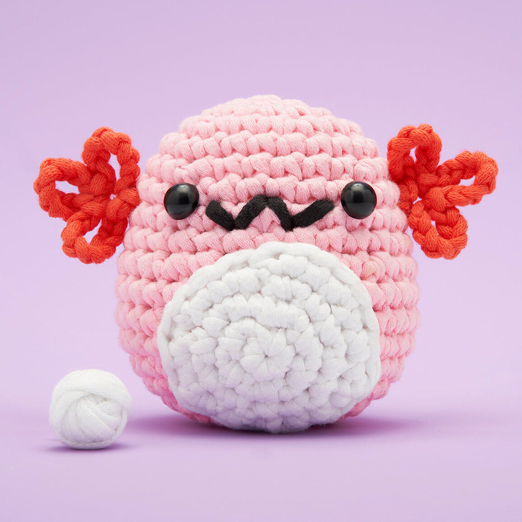 Strawberry the Axolotl Crochet Kit - Pick Your Wooble