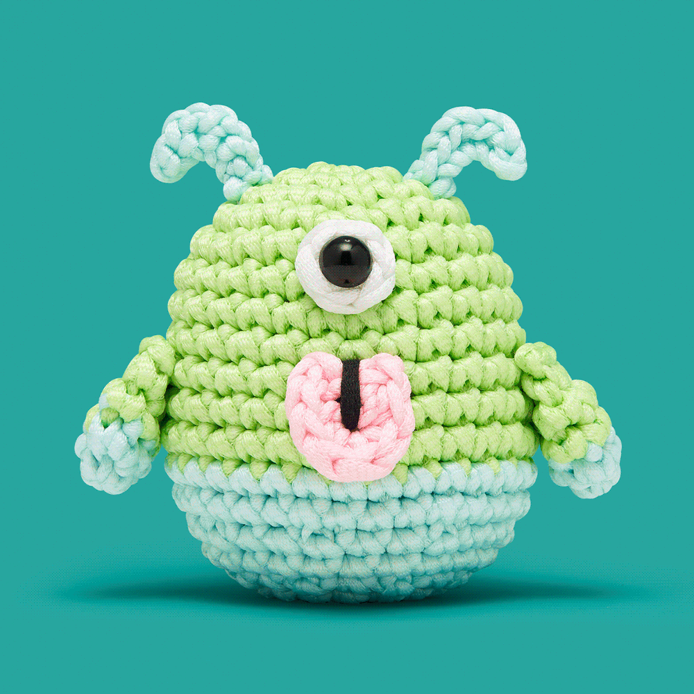 Zorp the Martian Crochet Kit - Woobles Kit Favorite