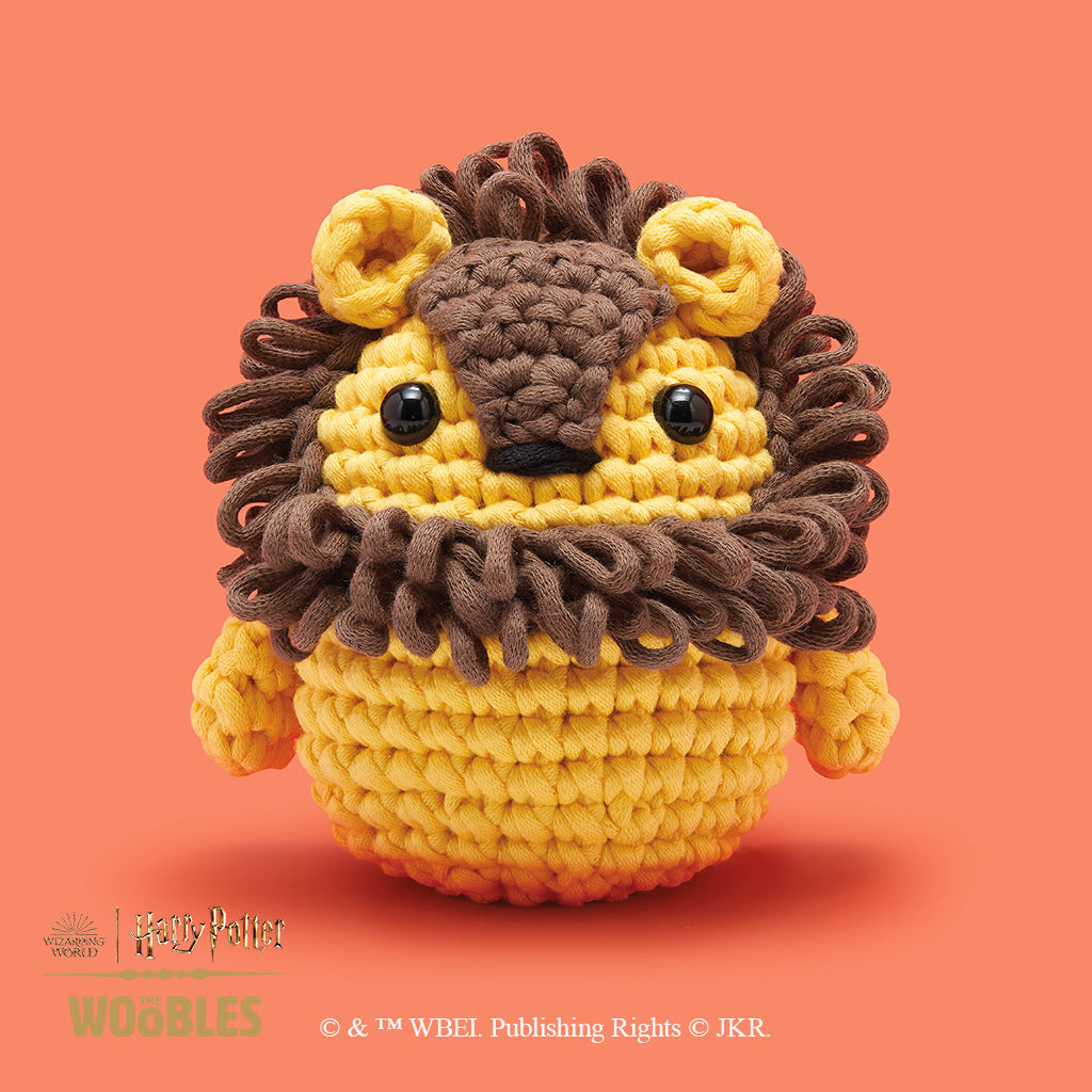Gryffindor™ Lion and Scarf Bundle - A Kit That Teaches